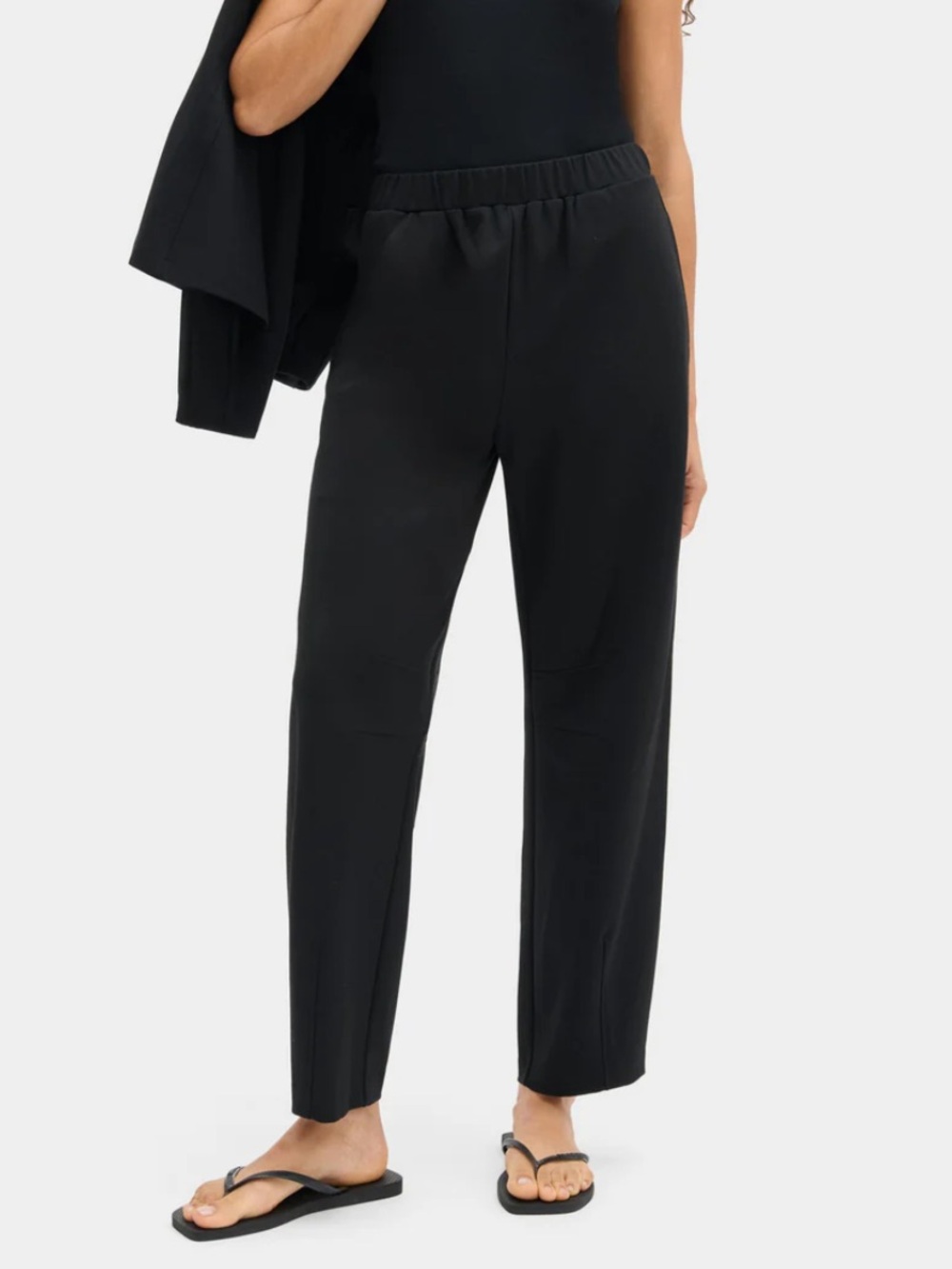 Aligne womens black Markus Ponte Barrel Leg Trouser pants US2